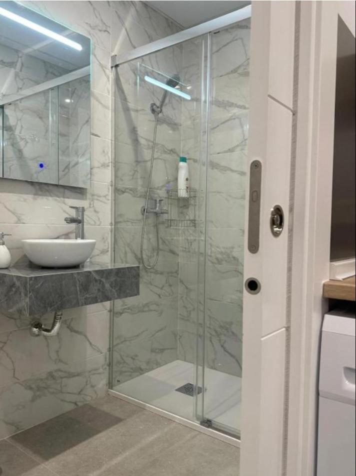 Ferienwohnung Estupendo Piso A 5 Min De La Estacion De Bus Y Tren Maria Zambrano Málaga Exterior foto