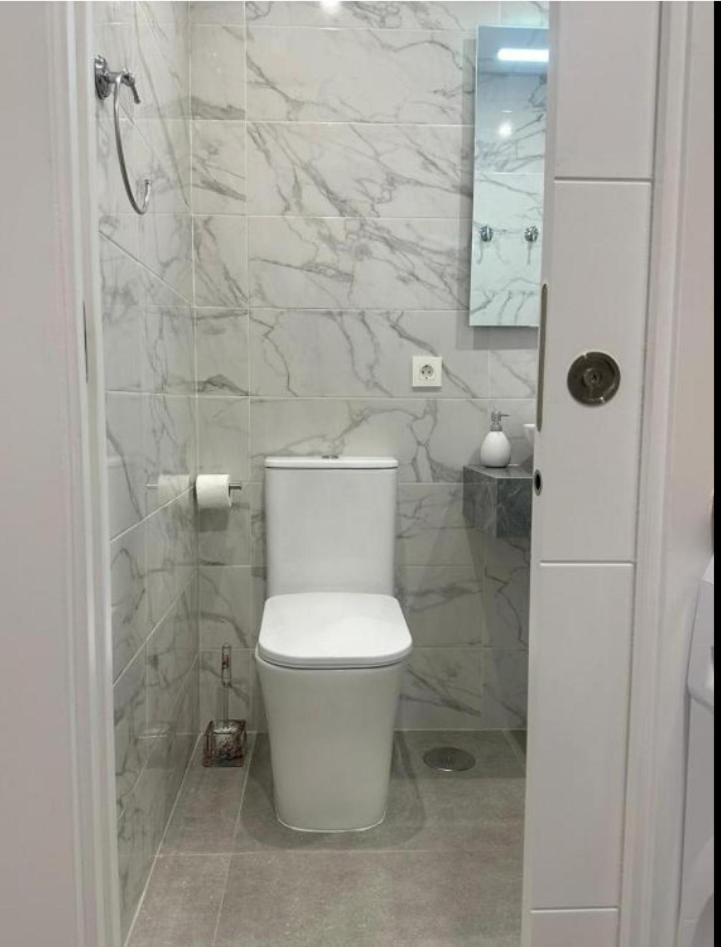 Ferienwohnung Estupendo Piso A 5 Min De La Estacion De Bus Y Tren Maria Zambrano Málaga Exterior foto